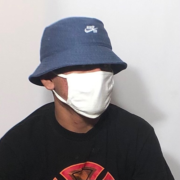 Nike SB Bucket Hat - Picture 4 of 4